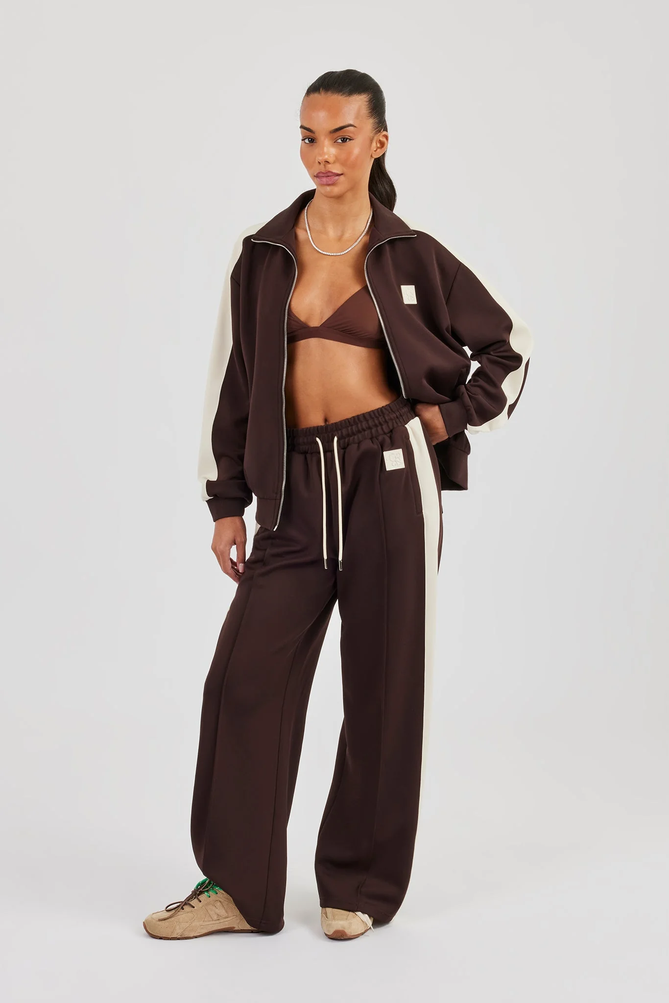 Single Taping Regular Track Jacket - Chocolate - Image 4