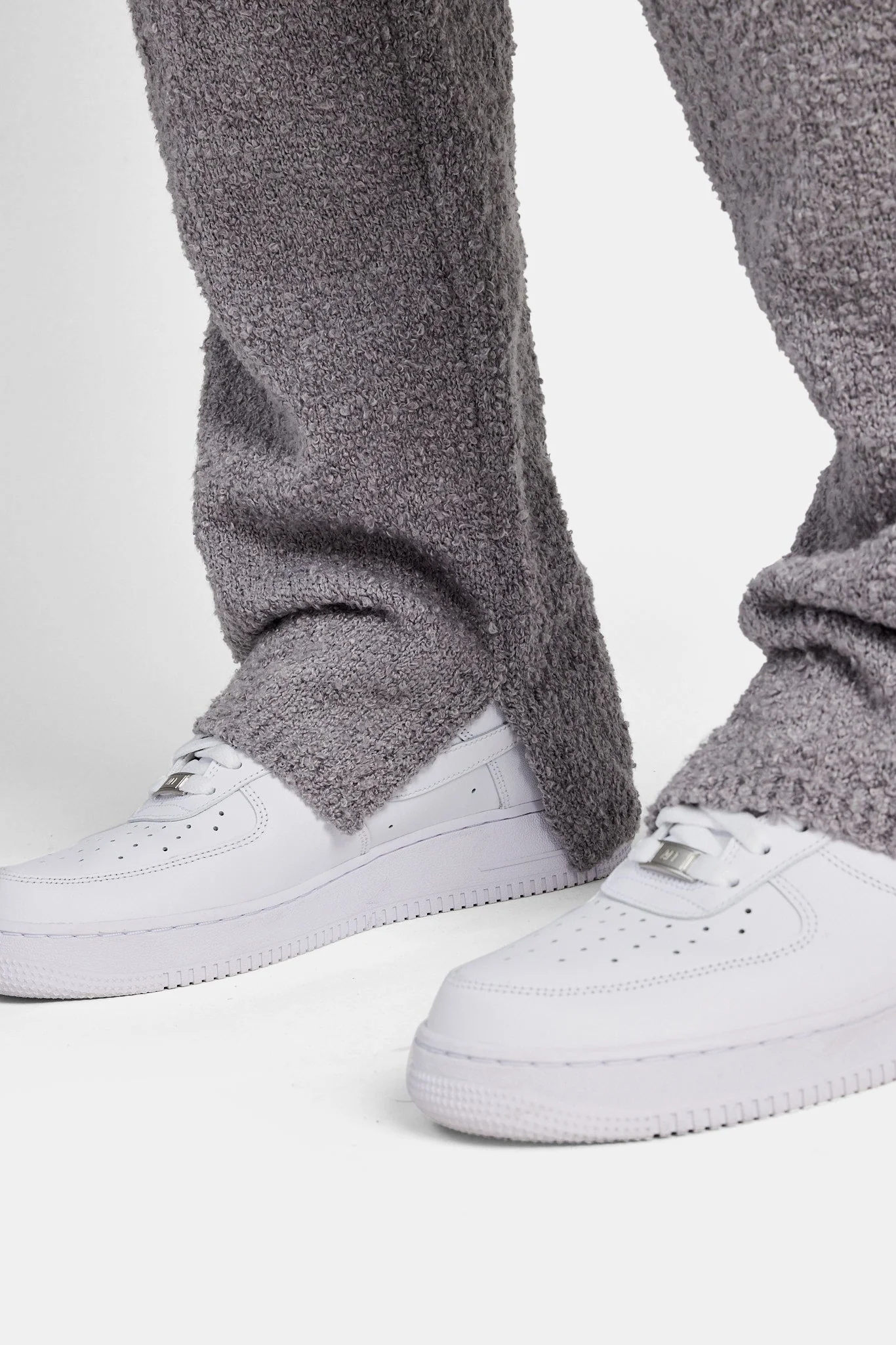 Textured Knitted Split Hem Jogger - Image 5