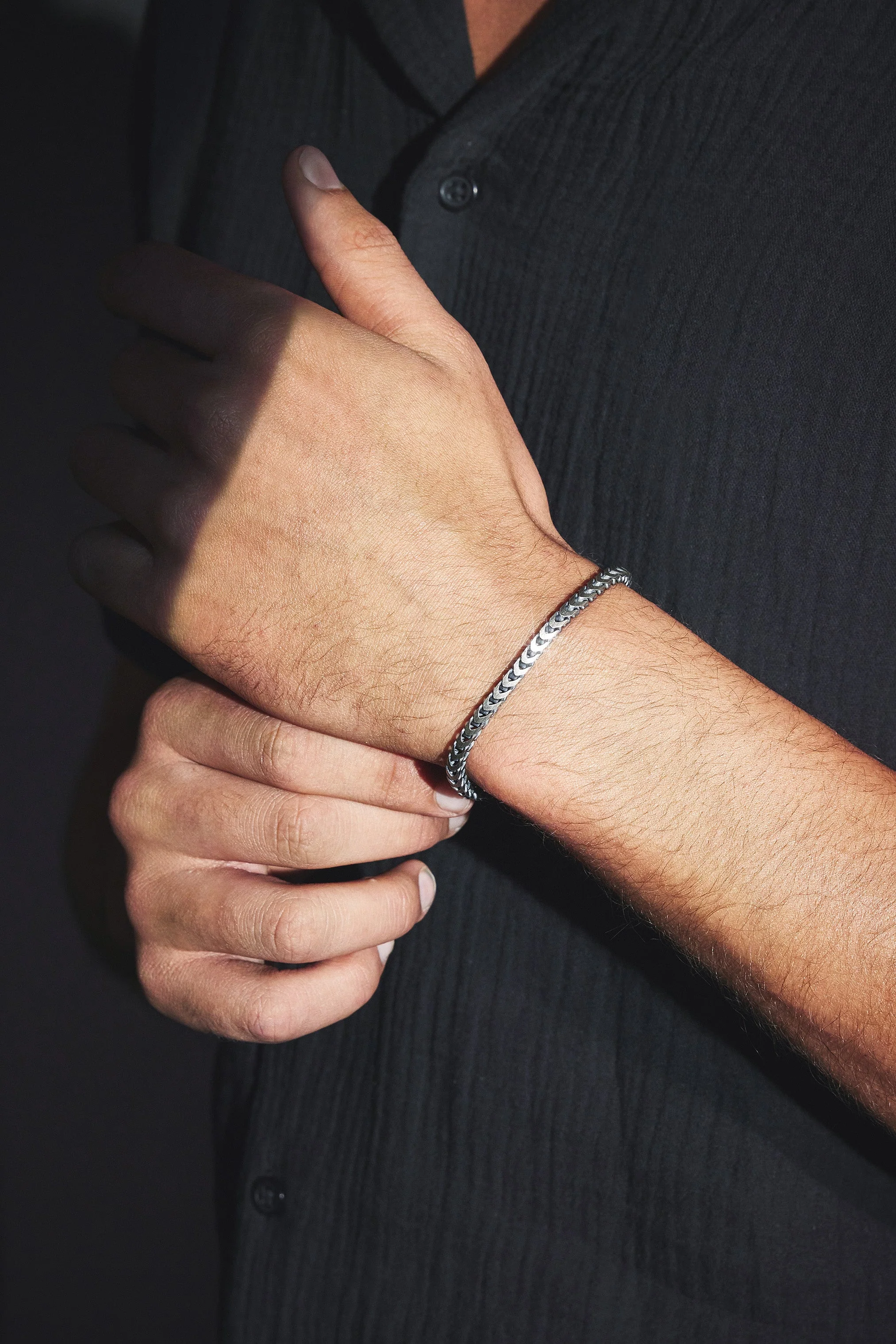925 Sterling Silver Oxidised Box Bracelet - Image 2