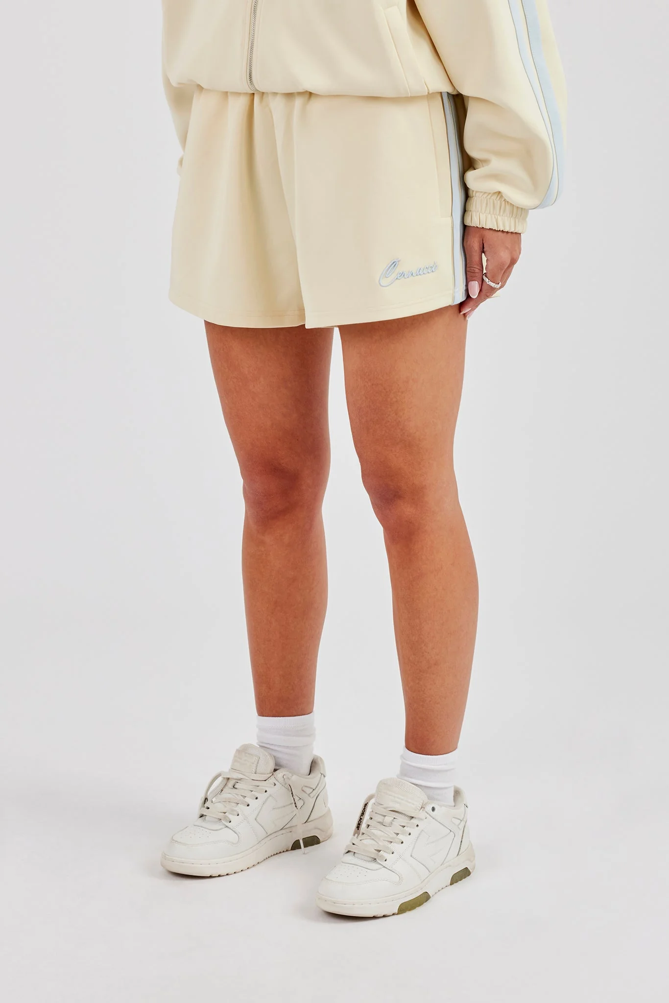 Taping Short - Butter Yellow