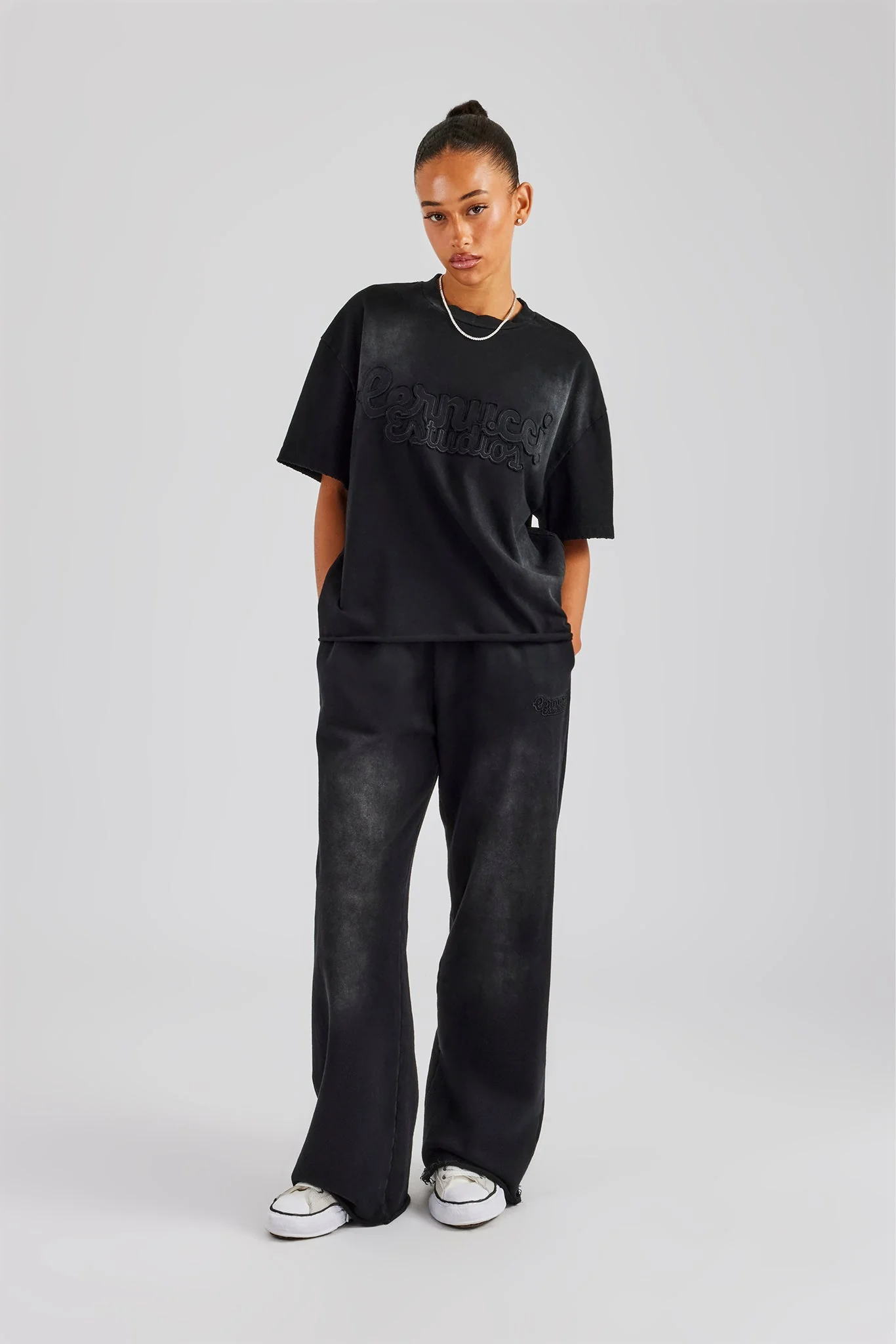 Washed Embroidered Body T-Shirt - Black - Image 3
