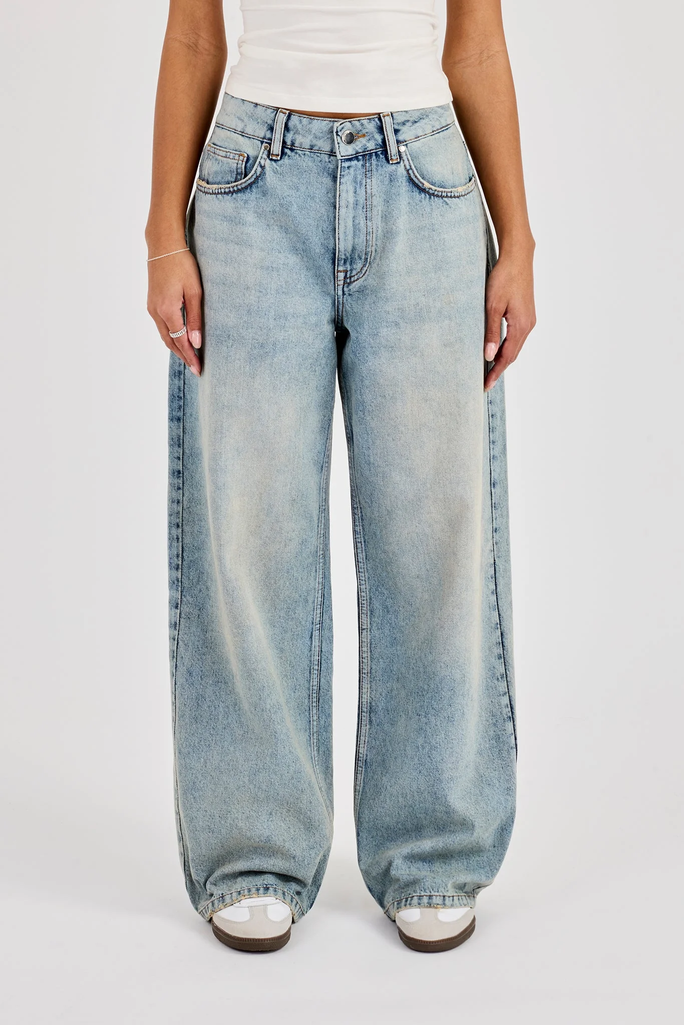 Baggy Fit Jeans - Antique Wash - Image 2