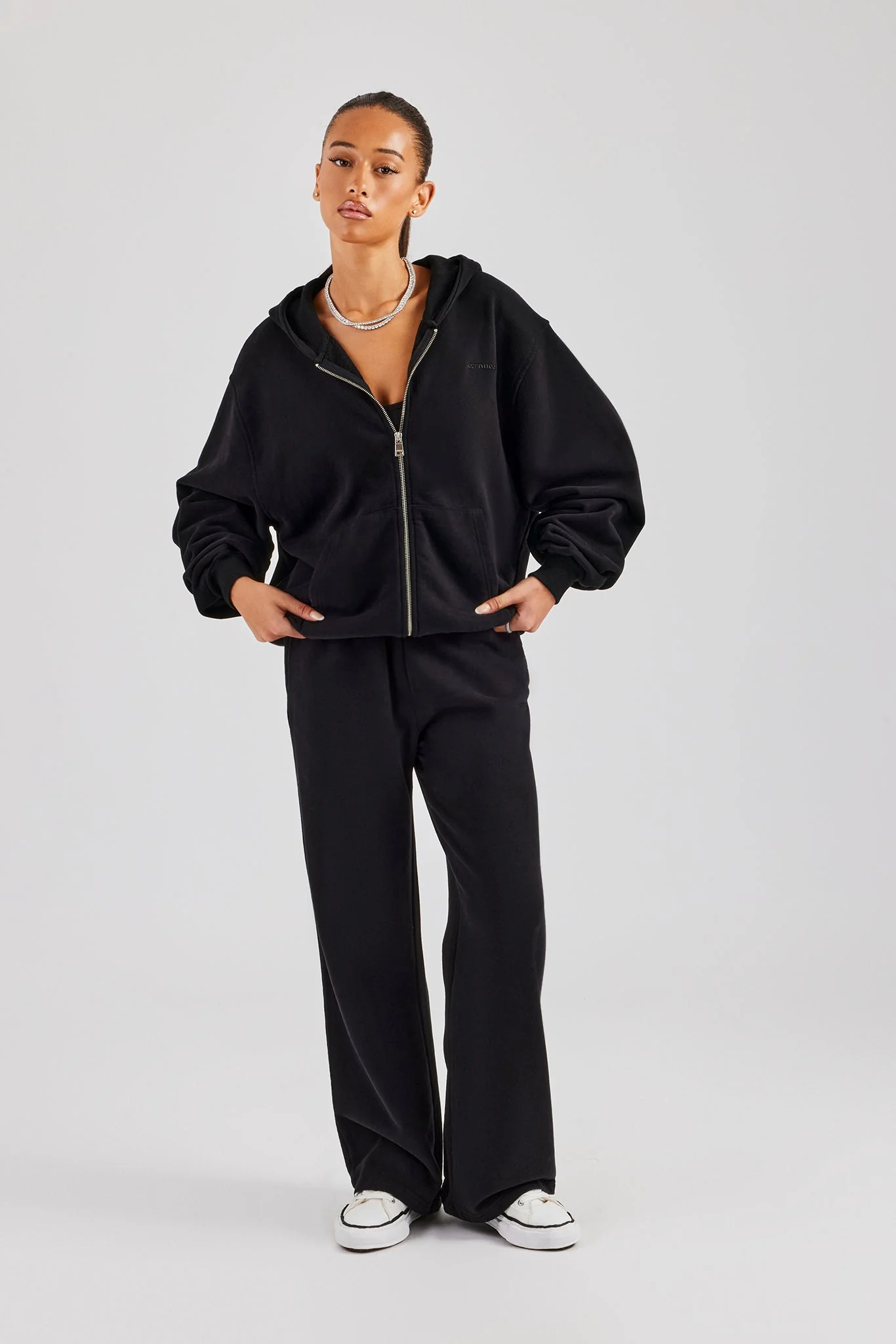Womens Zip Through Hoodie and Jogger Set - Black - Image 10