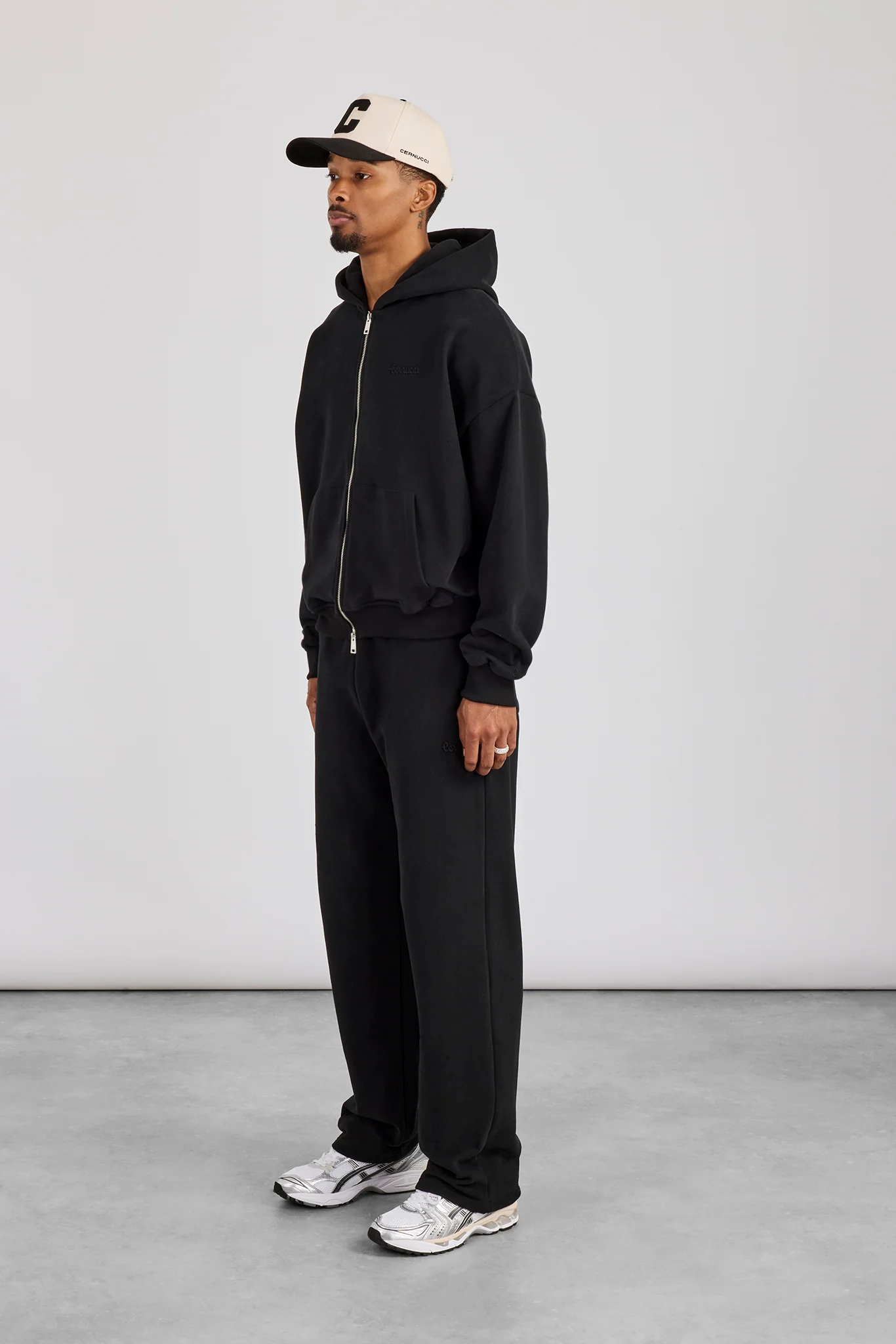 Zip Hoodie & Relaxed Jogger - Black - Image 2